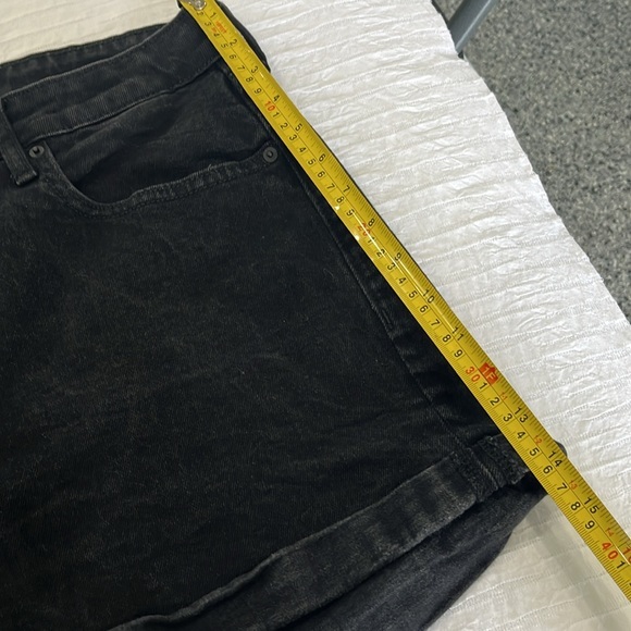 Old Navy shorts OG short high-rise women’s black shorts size 16 plus - Picture 4 of 8
